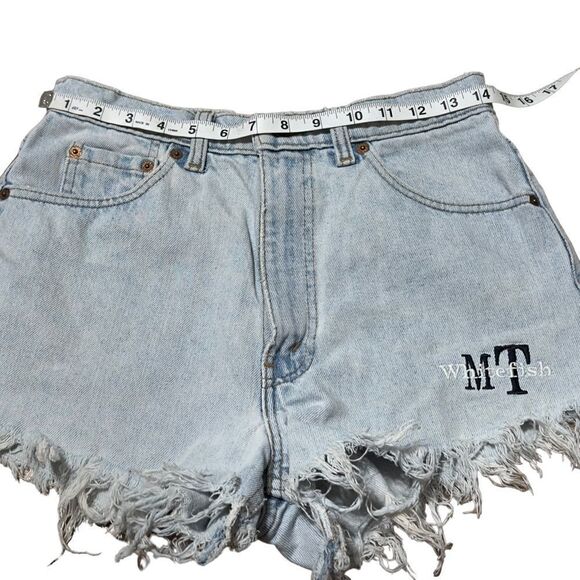 Levi’s 531 Fringe Hem Light Wash Shorts Size 29 - Picture 12 of 16